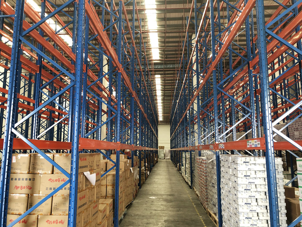 倉庫高位重型貨架項(xiàng)目